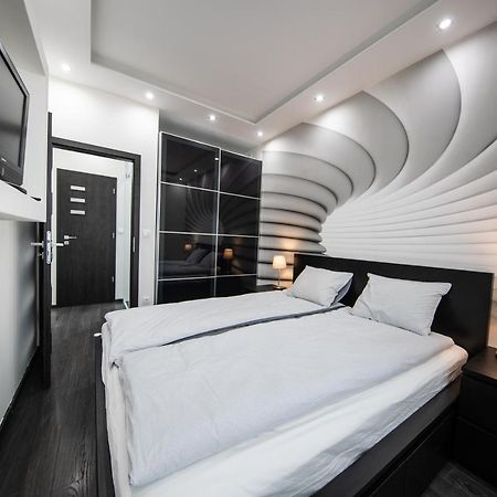 Spacious 3-Room Apartment With Free Parking 부다페스트 외부 사진